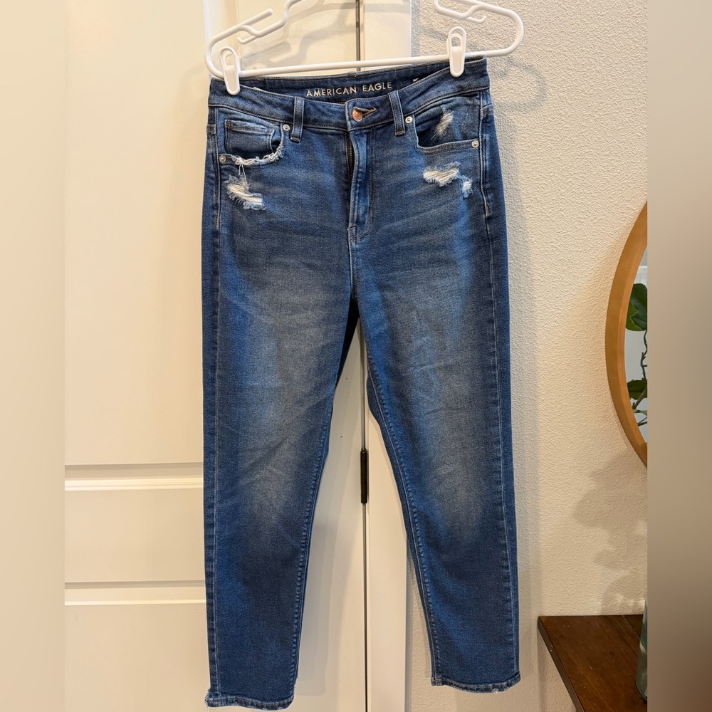 American Eagle Outfitters Distressed Mom Ankle Jeans